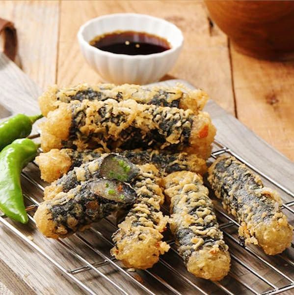Gimmari (Fried Seaweed Roll)