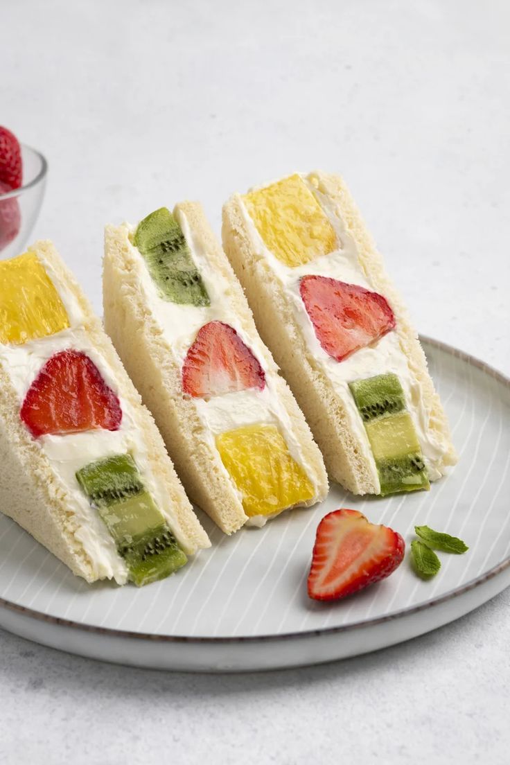 Fruit Sando (Japanese Fruit Sandwich)