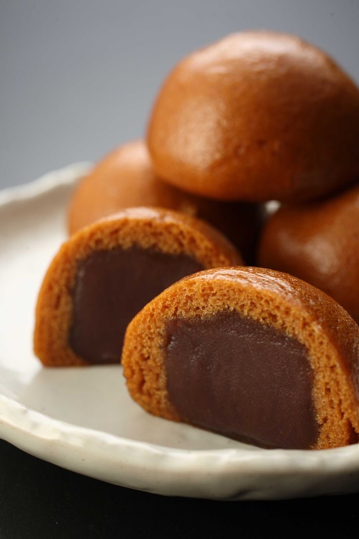Age-Manju (Deep-Fried Sweet Bun)