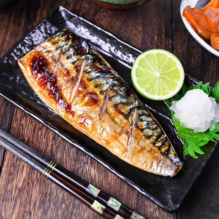 Saba no Shioyaki (Japanese-Style Grilled Mackerel)