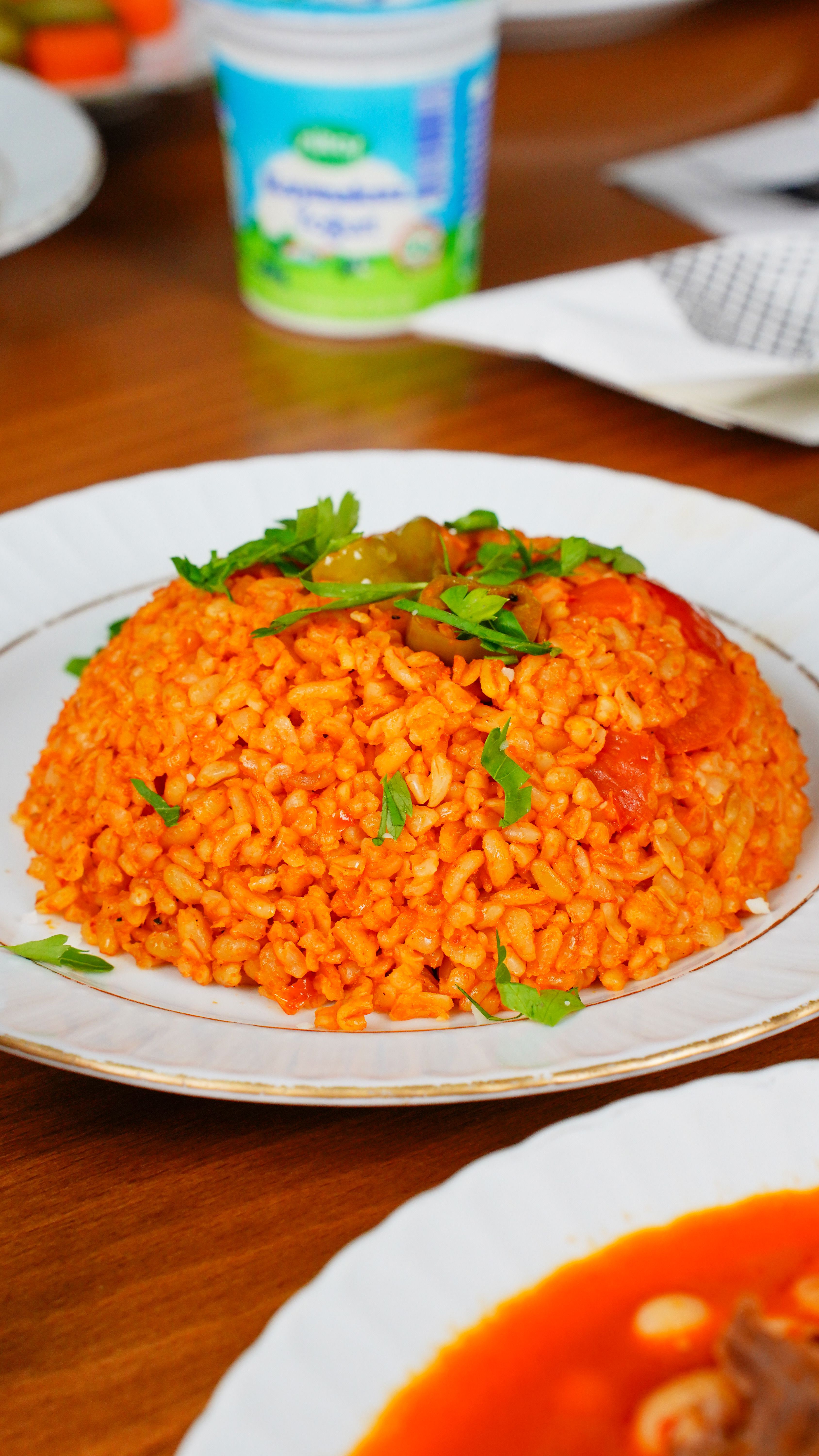 Bulgur Pilavi (Tomato and Pepper Bulgur Pilaf)