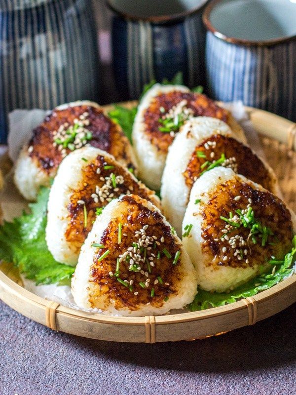 Yaki Onigiri (Japanese Grilled Rice Balls)