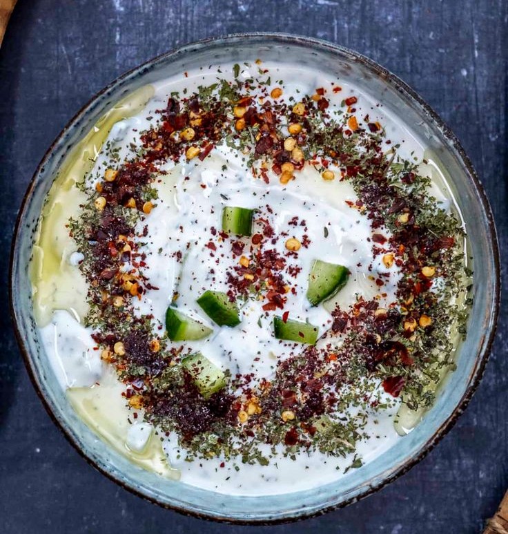 Cacik (Turkish Yogurt Cucumber Dip)