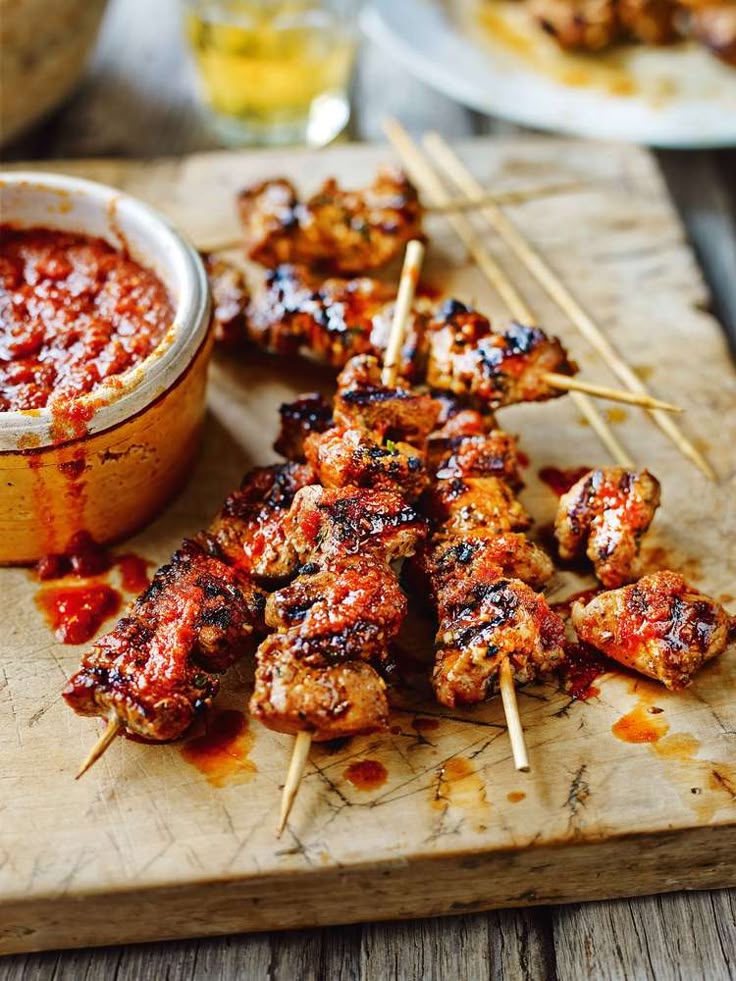 Pinchos Morunos (Spanish Beef Skewers with Mojo Picon)