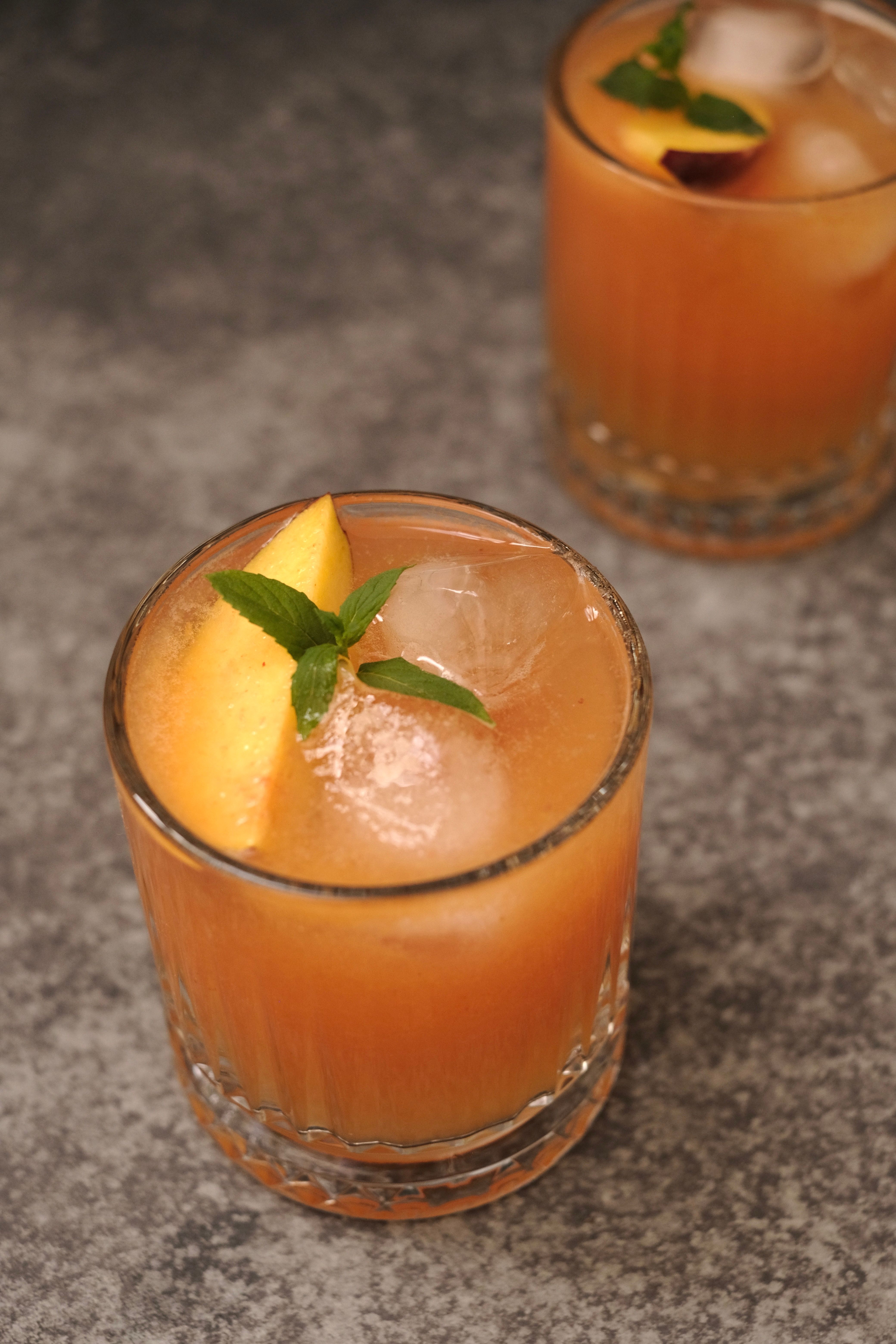 Peach Iced Tea (Italian Style)
