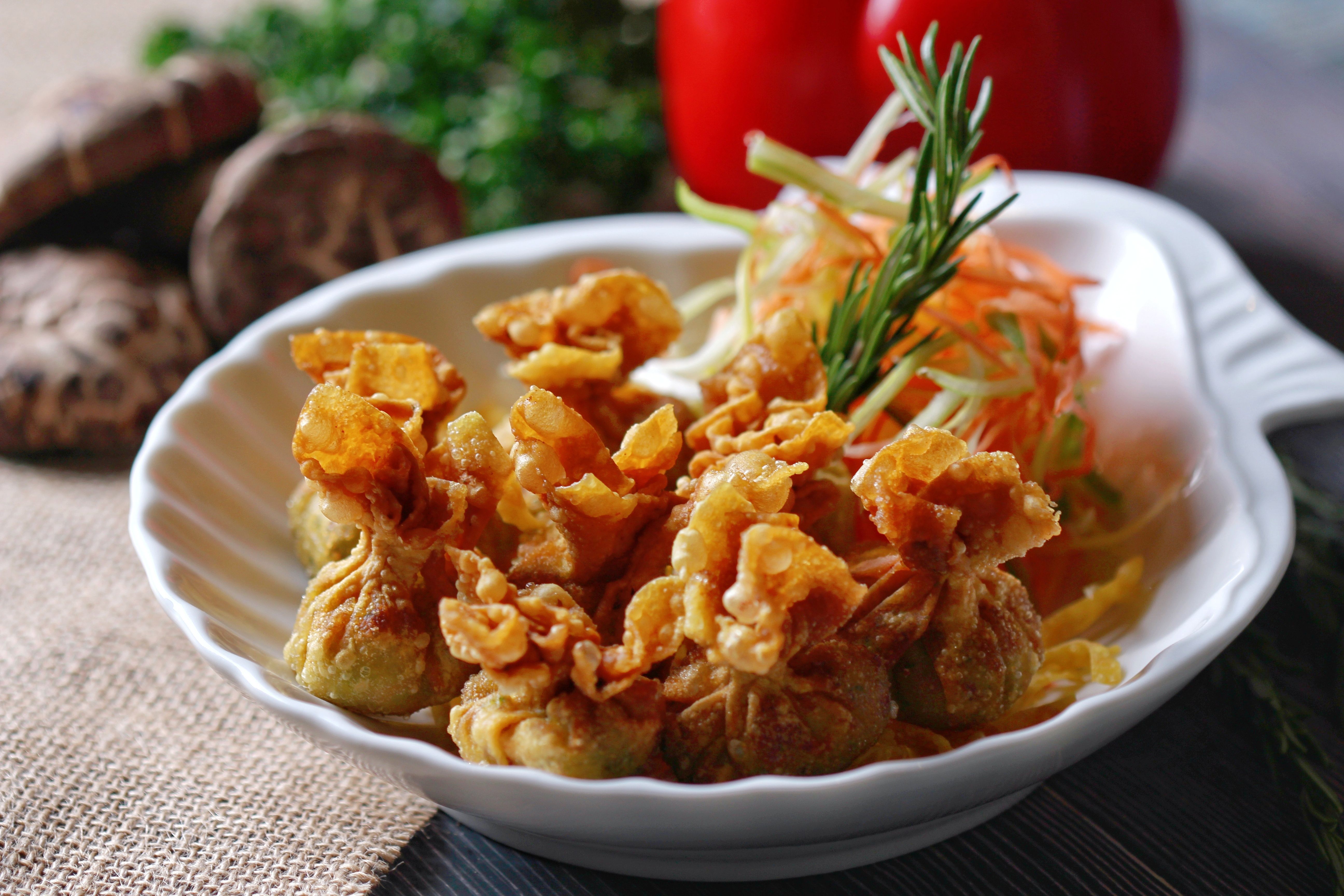 Fried Vegetables Wontons