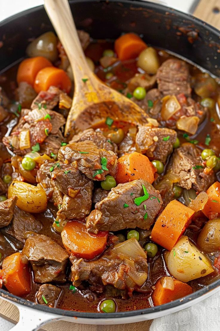 Carne Guisada (Beef Stew in Chile Gravy)