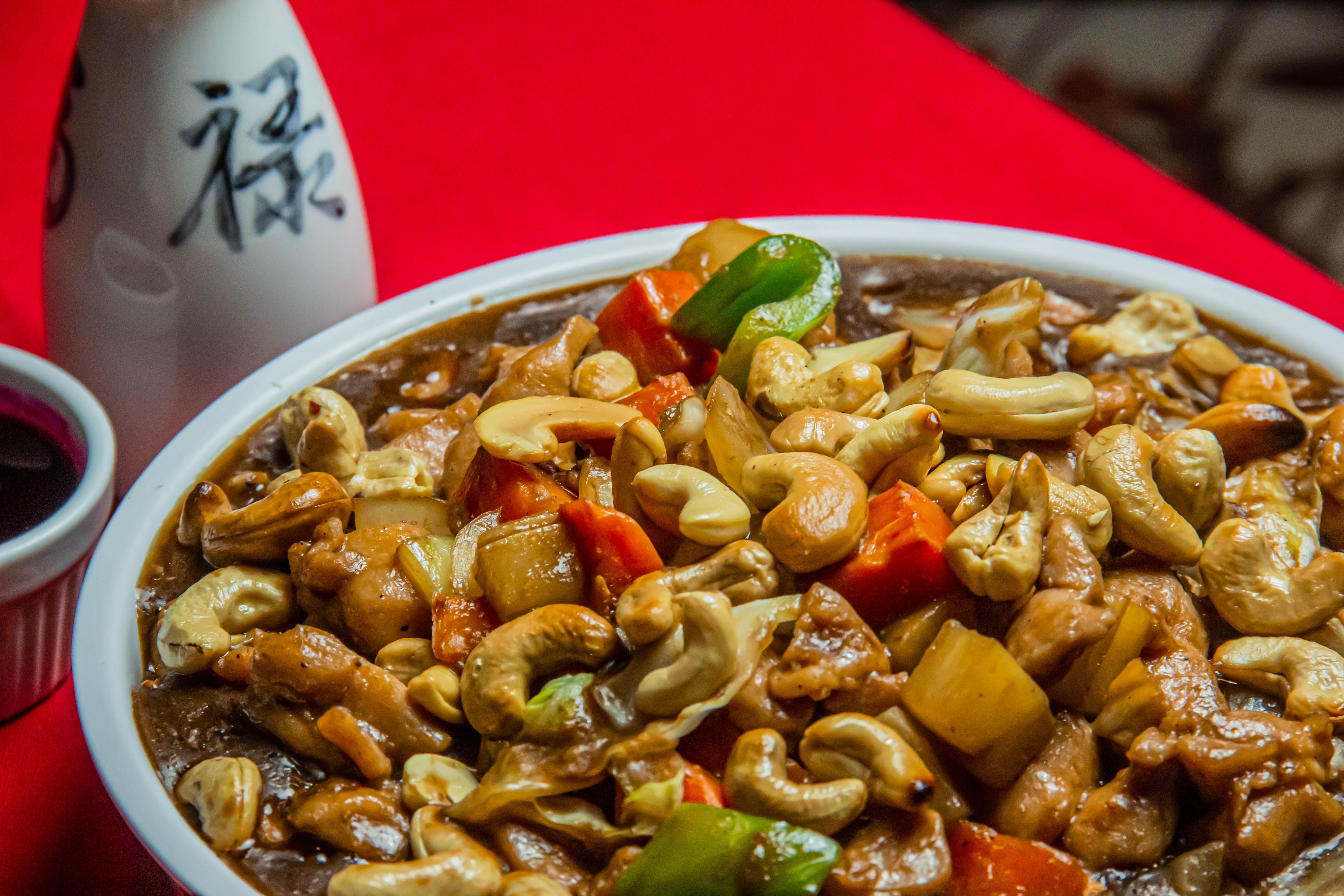 thai cashew chicken