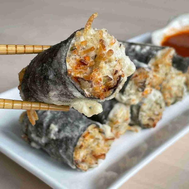 Gimmari (Korean Seaweed Rolls)