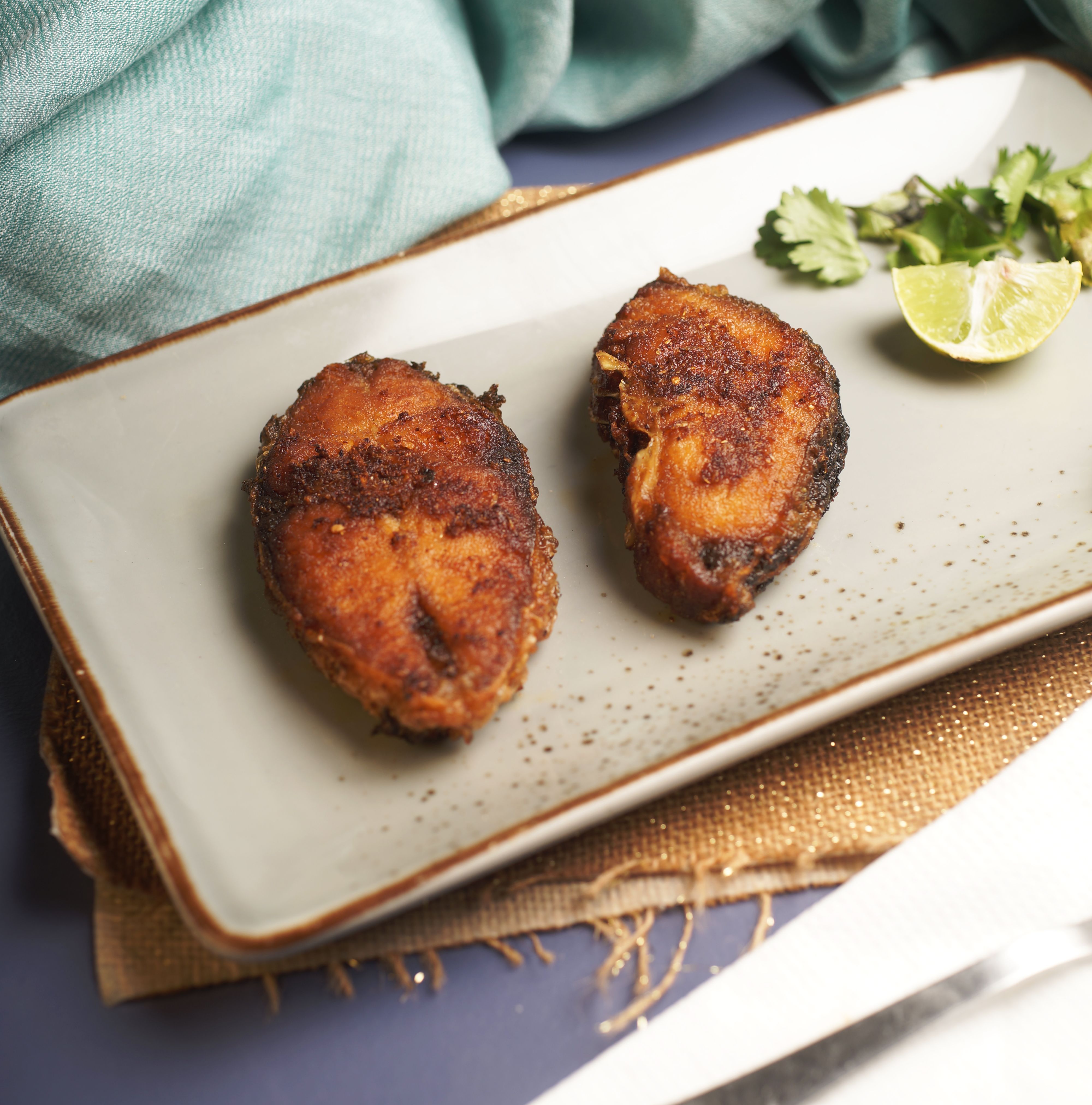 Palamut Tava (Pan-Fried Bonito Fish)